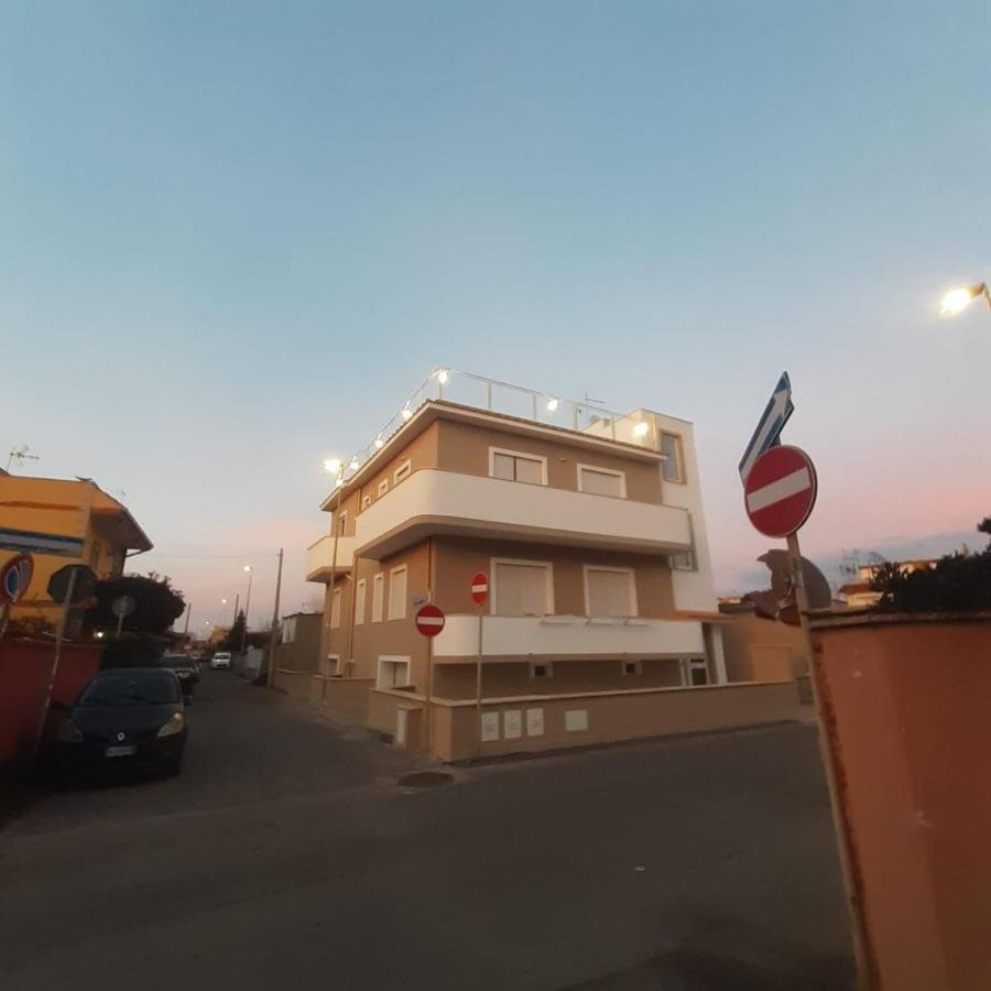 L' Ora Blu Otel Fiumicino Dış mekan fotoğraf